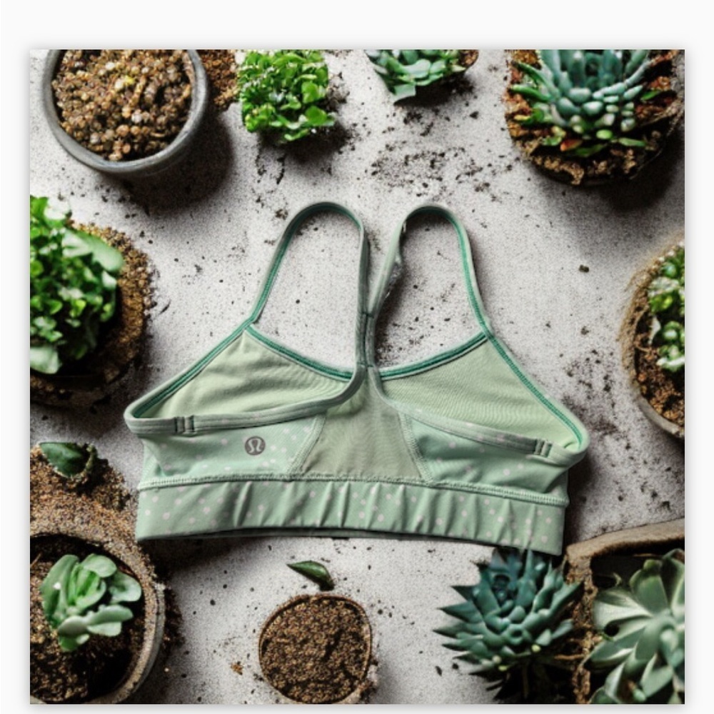 Lululemon Flow Y Bra IV *Full-On Luxtreme in Petit Dot Fresh Teal| Size: 2 ๐๐โโ - Picture 10 of 12